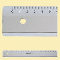 Massstab aus Kunststoff