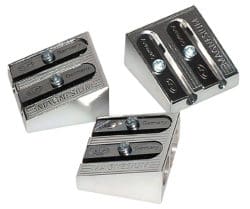 Spitzer Metall Keilform