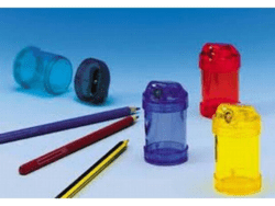 KUM Dosenspitzer 450 Ice rund mit seitlichem Einfachspitzer